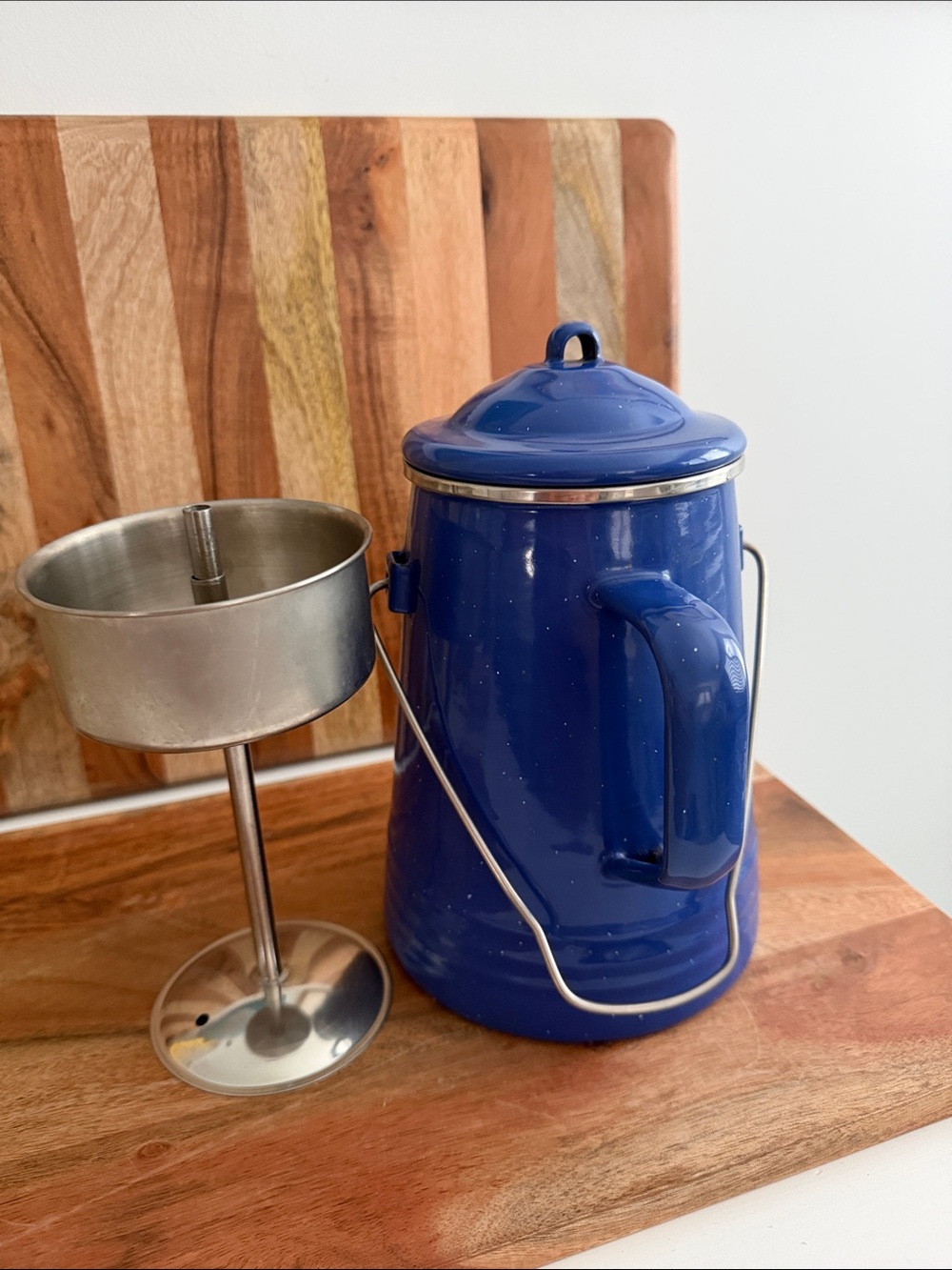 Blue Speckled Enamel Cowboy Camping Coffee Pot w/ Lid & Insert Made in Thailand - Picture 5 of 10